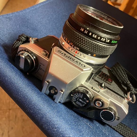 Olympus vintage camera - Picture 2 of 3